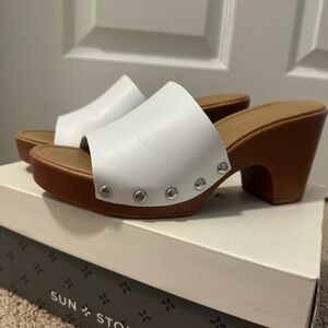Sun & Stone sandals size 7 M, worn twice great condition